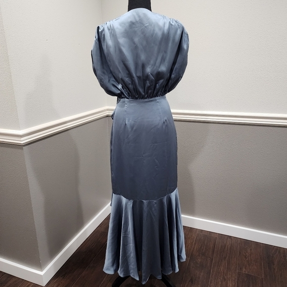 Curve Satin Wrap Mididress Ruched Detail Dusky Blue Size 0 (ASOS DESIGN) - Picture 8 of 17
